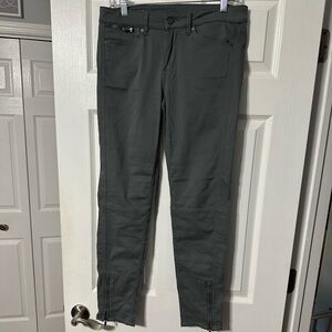 NWT Calvin Klein Jeans Zipper Ankle Skinny Jeans